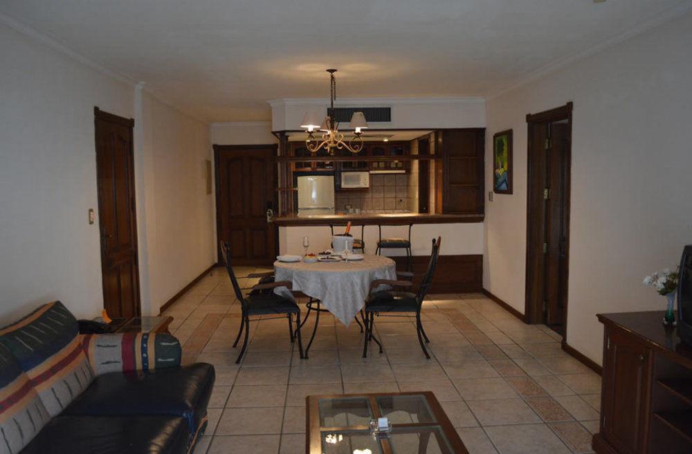 Paulistania Casa Blanca Otel Santa Cruz de La Sierra Dış mekan fotoğraf