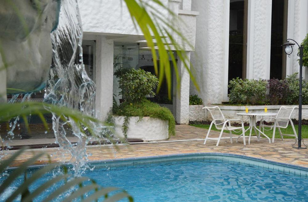 Paulistania Casa Blanca Otel Santa Cruz de La Sierra Dış mekan fotoğraf