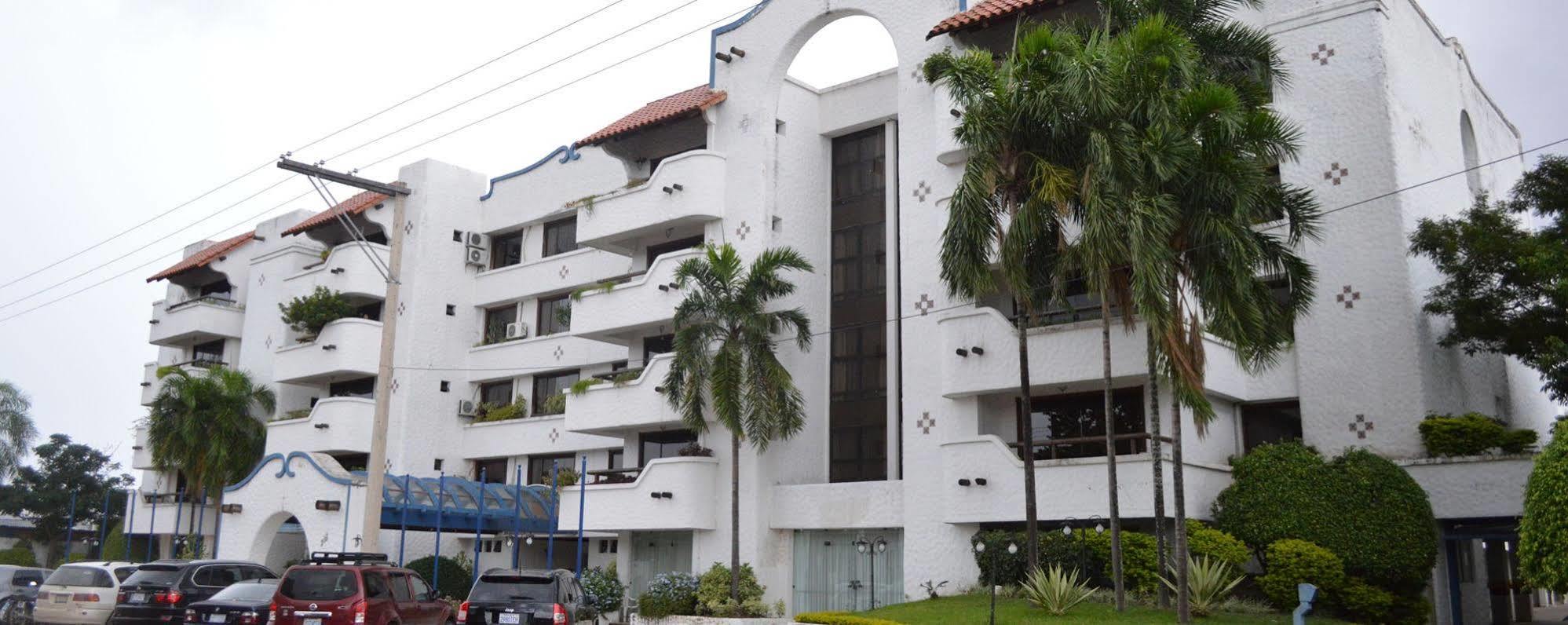 Paulistania Casa Blanca Otel Santa Cruz de La Sierra Dış mekan fotoğraf