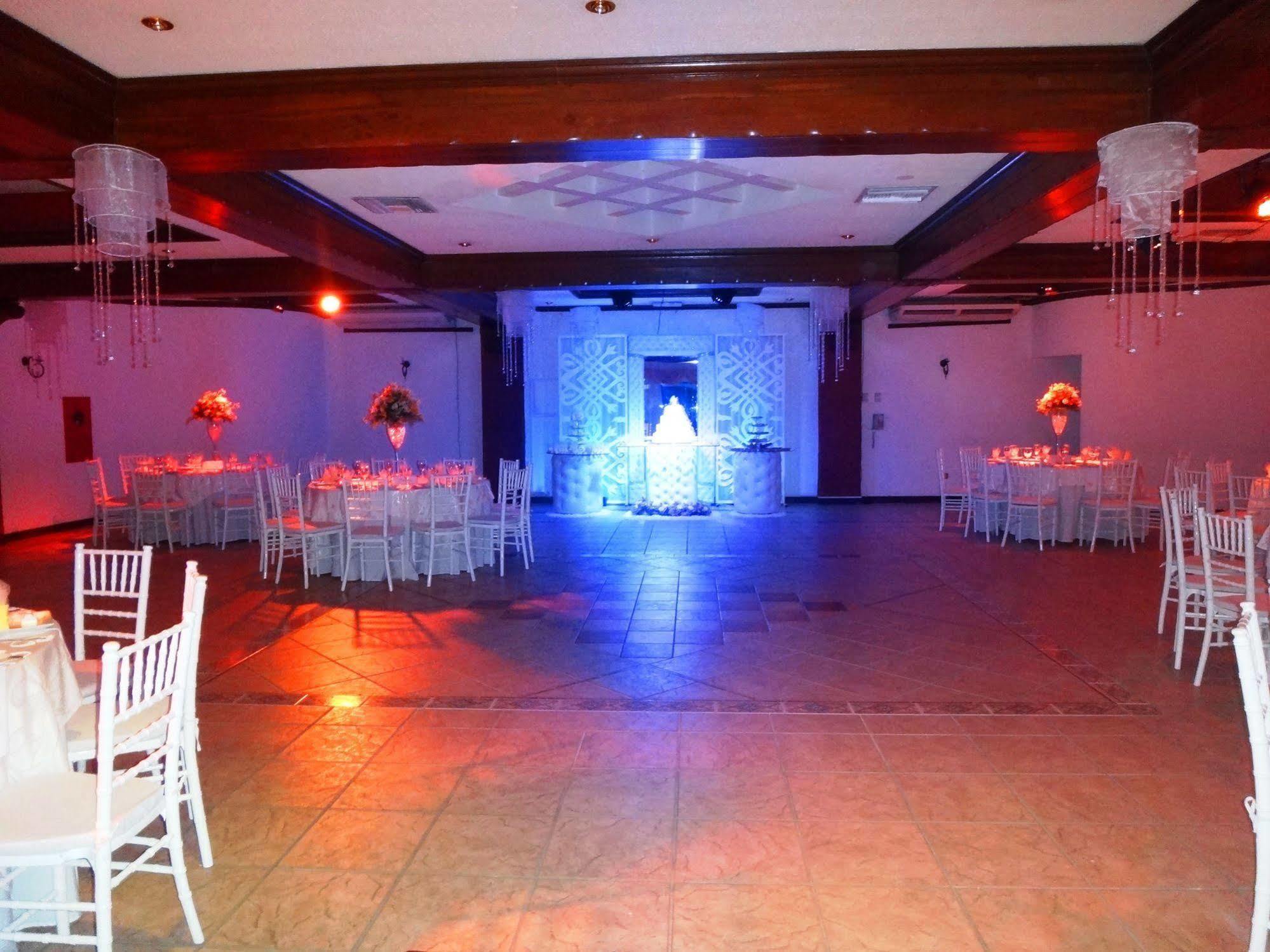 Paulistania Casa Blanca Otel Santa Cruz de La Sierra Dış mekan fotoğraf